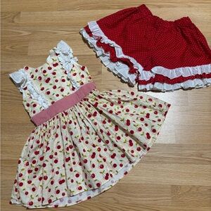 “Persnickety” 2pc set size 4 in excellent condition (Runs big)